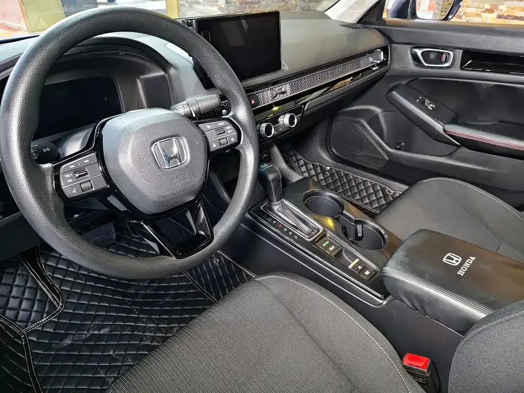 Honda Civic — фото 4