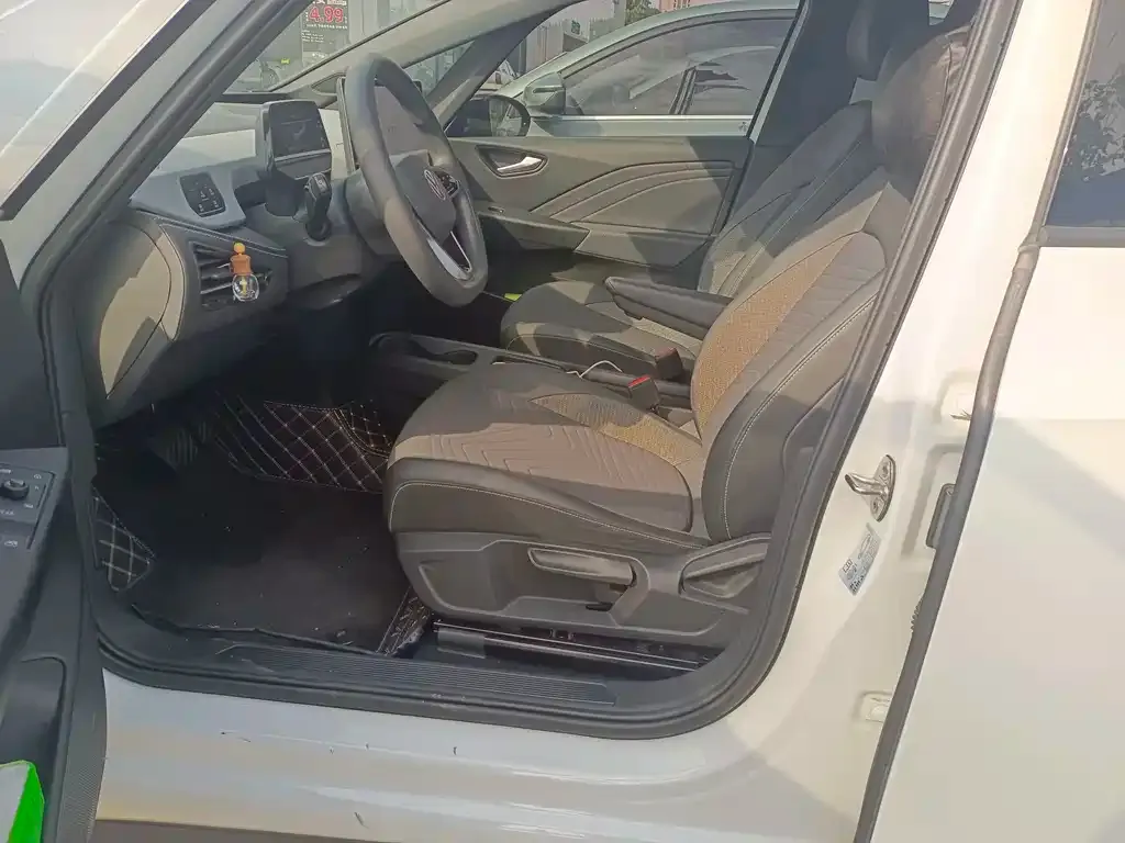 Volkswagen ID.3 — фото 2