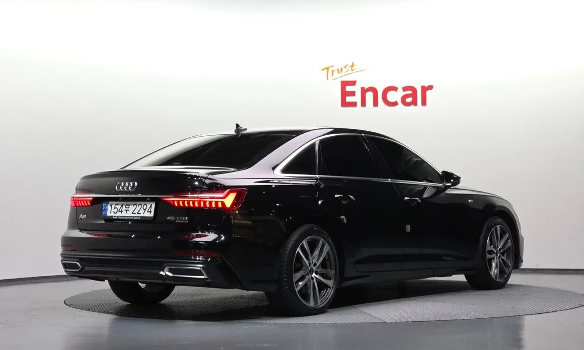 Audi A6 — фото 2