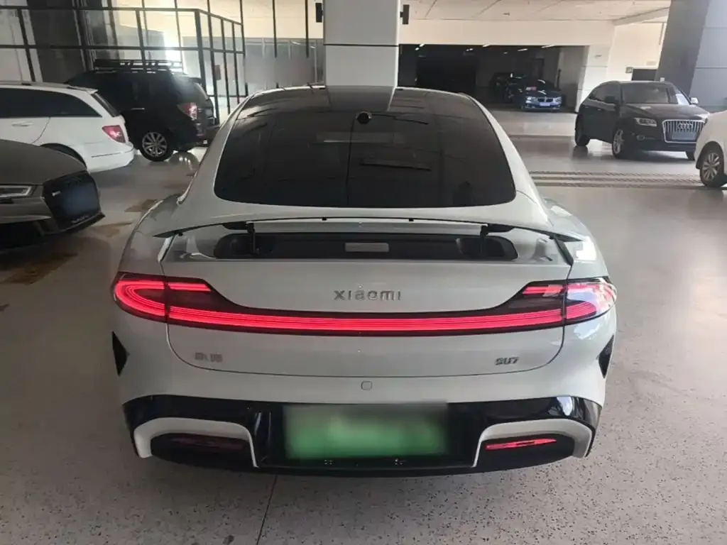 Xiaomi SU7 — фото 7