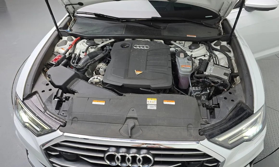 Audi A6 — фото 10