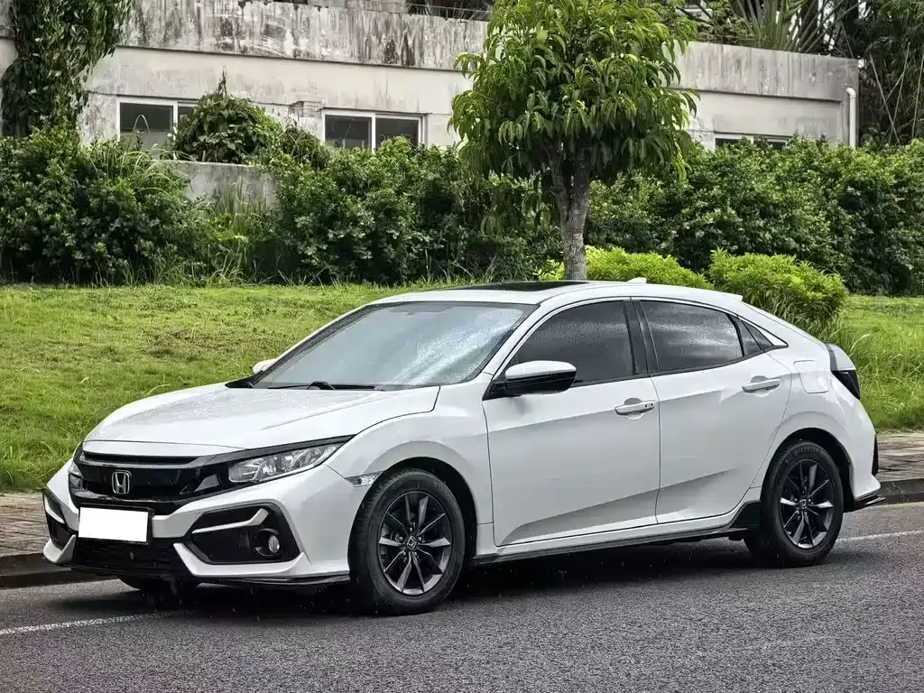 Honda Civic — фото 1