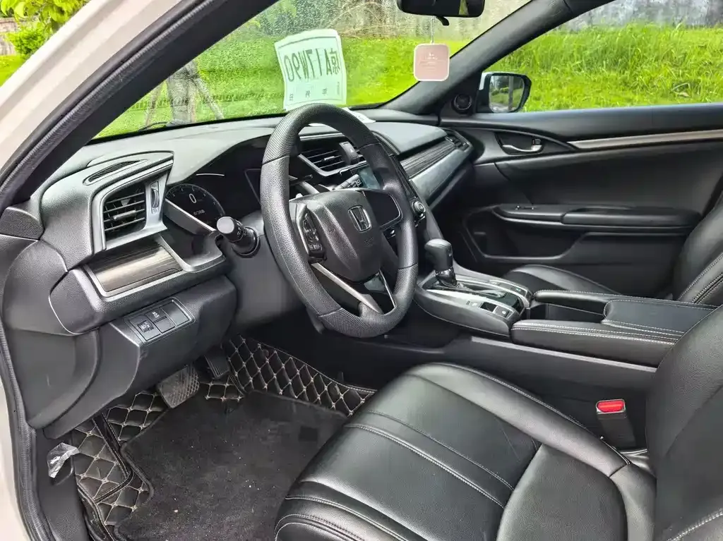 Honda Civic — фото 4
