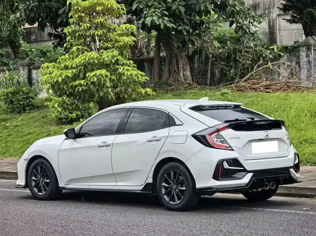 Honda Civic — фото 7