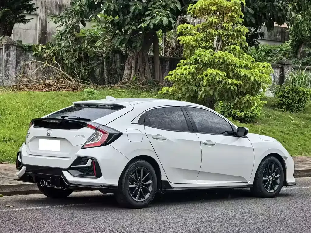Honda Civic — фото 9