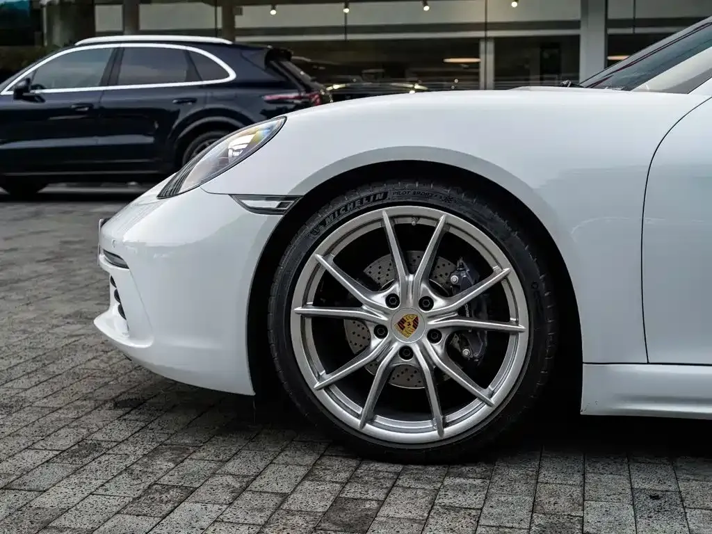 Porsche 718 — фото 10