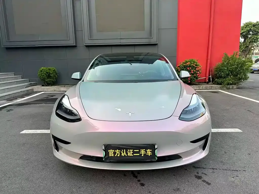 Tesla Model 3 — фото 6