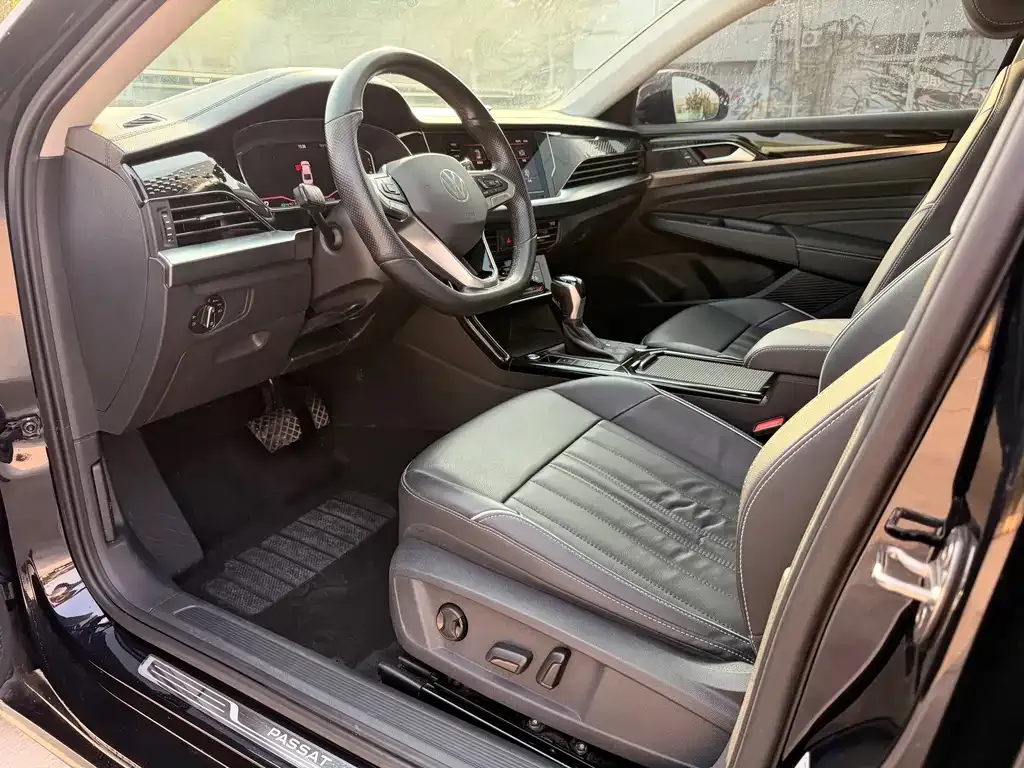 Volkswagen Passat — фото 6