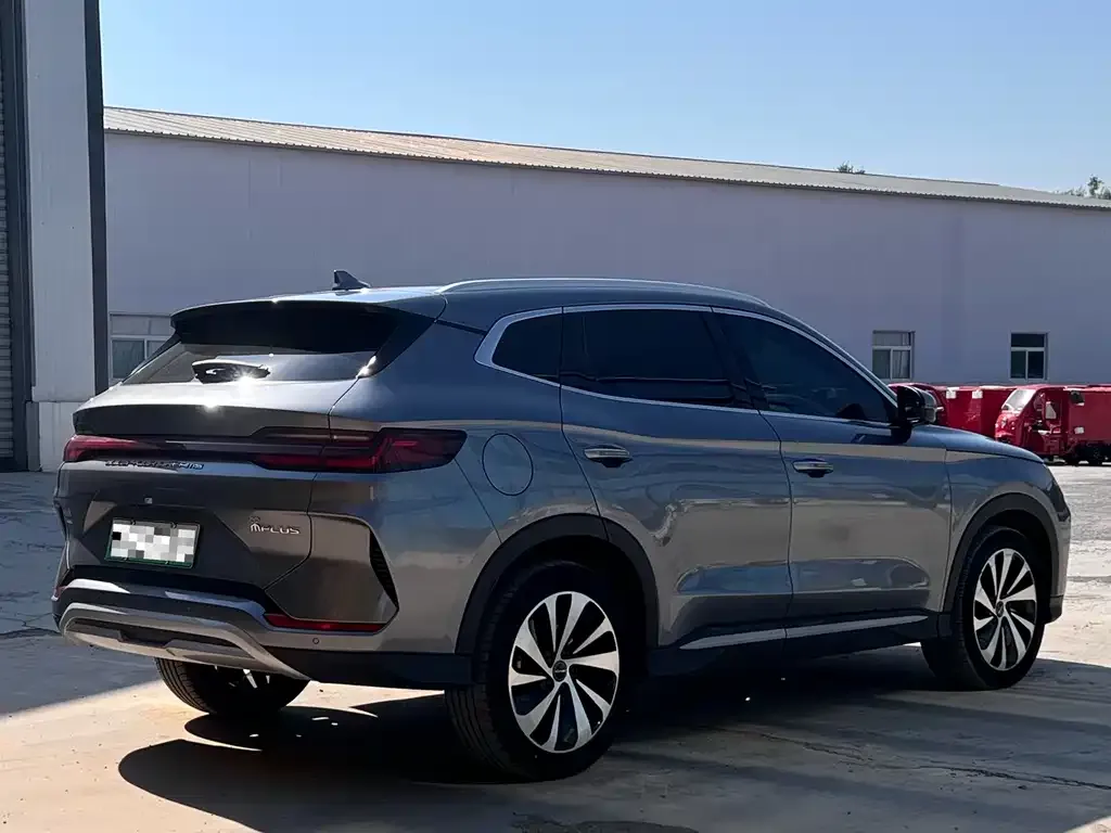BYD PLUS New Energy — фото 2