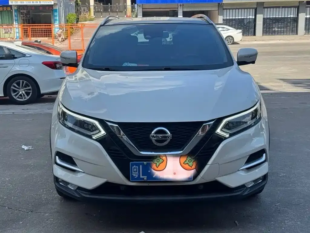 Nissan Qashqai — фото 6