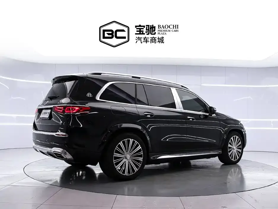 Mercedes-Benz GLS — фото 9