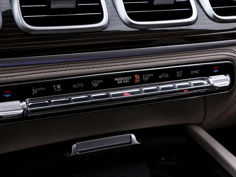 Mercedes-Benz GLS — фото 4