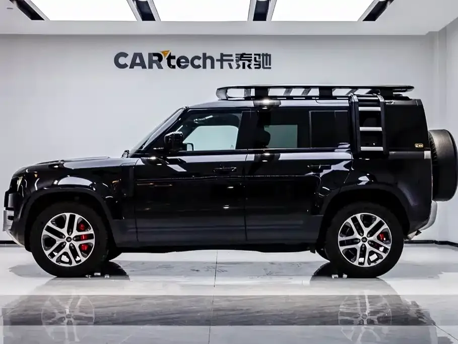 Land Rover Defender — фото 10