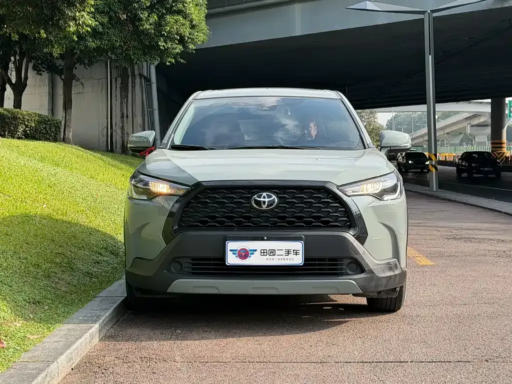 Toyota Corolla Cross — фото 4