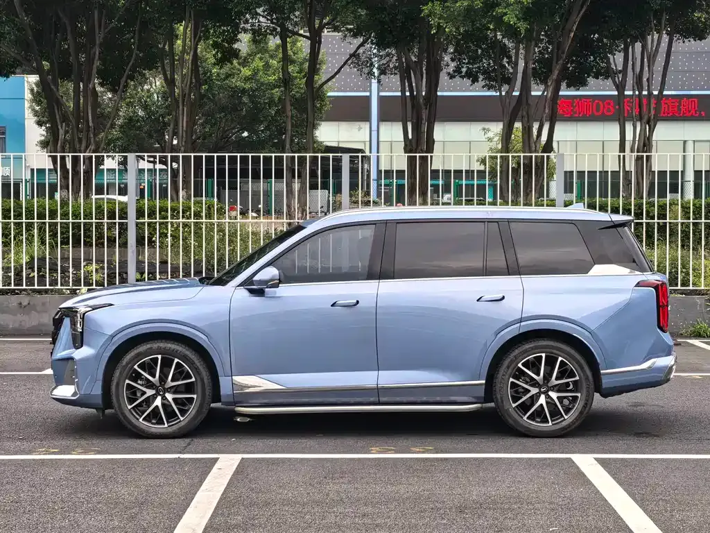 GAC Motor Trumpchi GS8 — фото 8