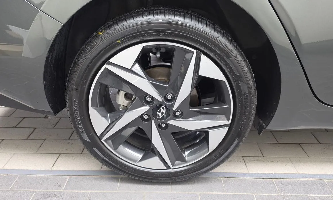 Hyundai AVANTE — фото 4