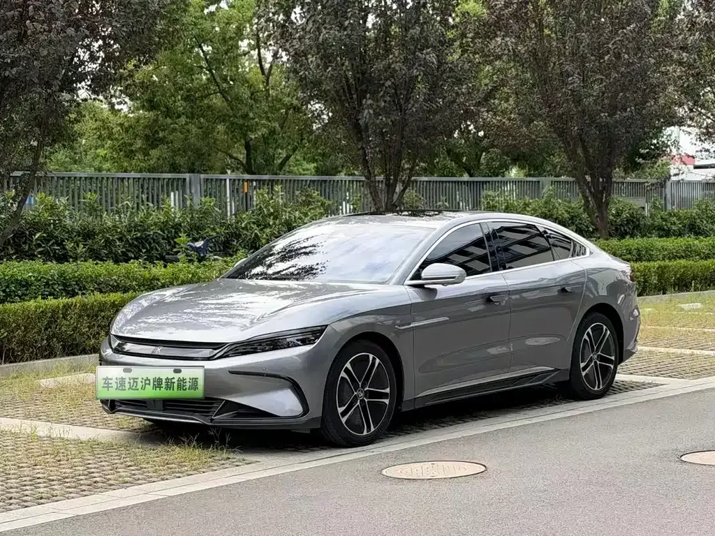 BYD Han — фото 1