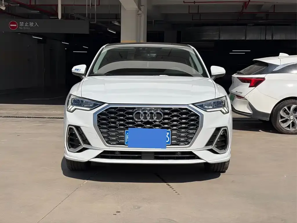 Audi Q3 Sportback — фото 6