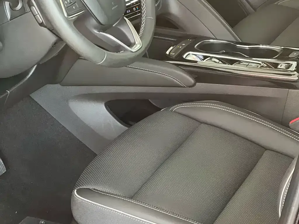Buick Envision S — фото 4