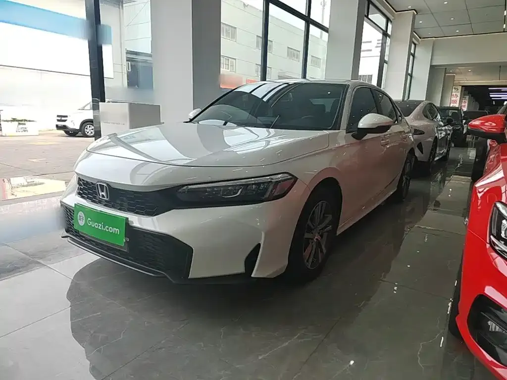 Honda Civic — фото 1