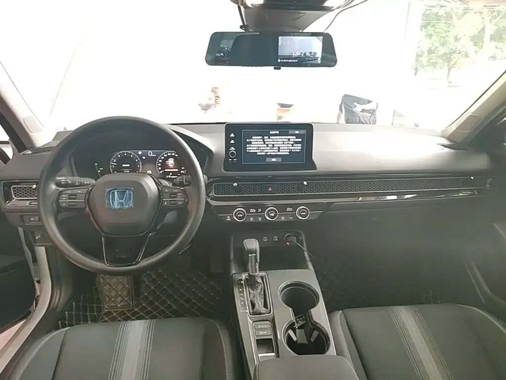 Honda Civic — фото 5