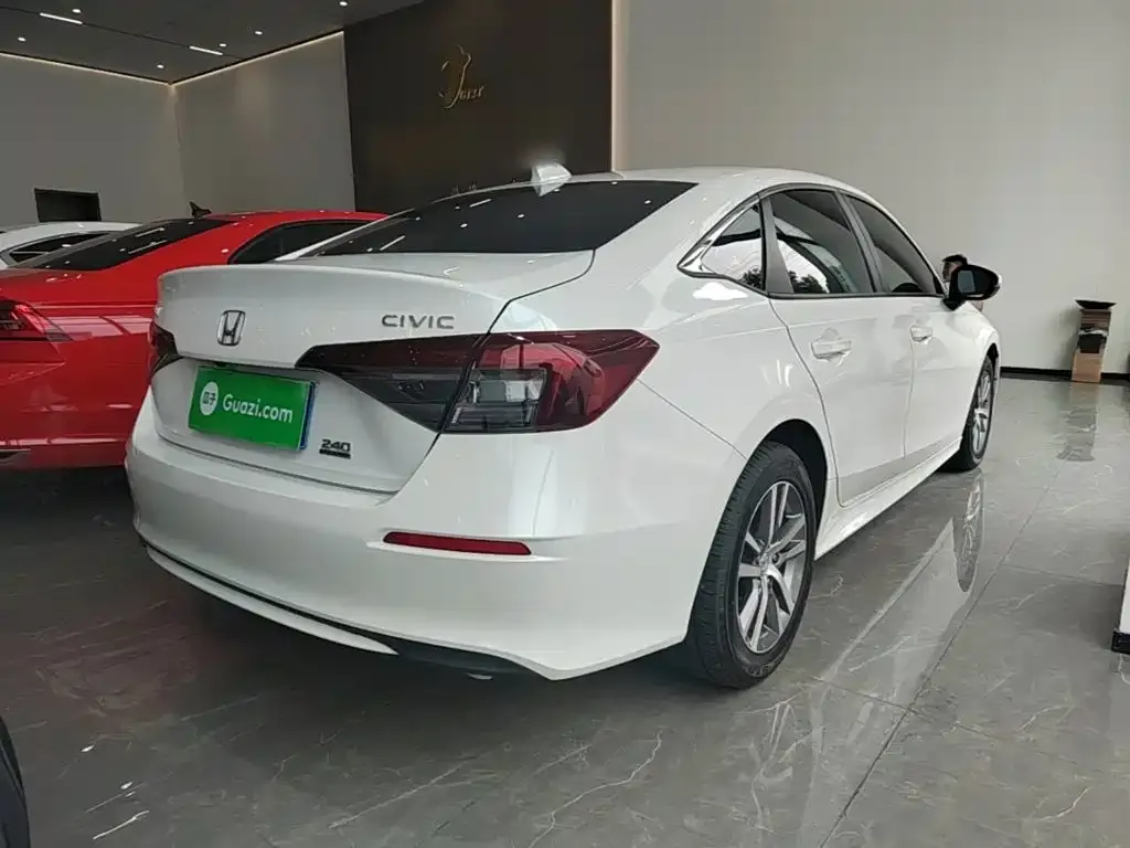 Honda Civic — фото 2