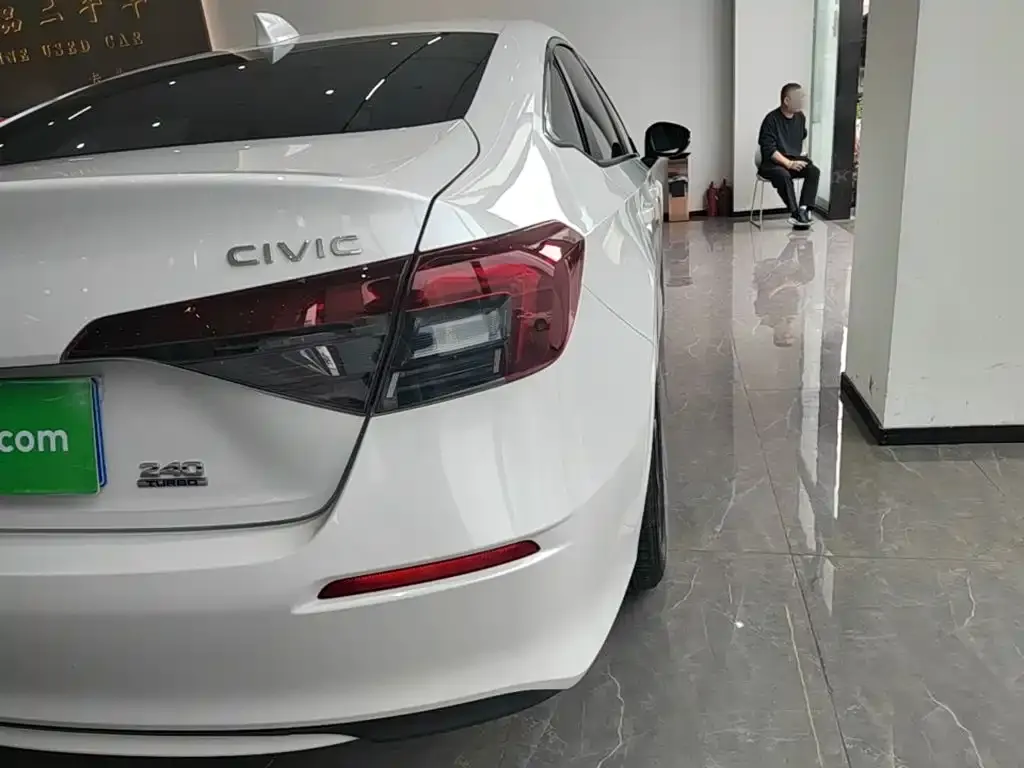 Honda Civic — фото 3