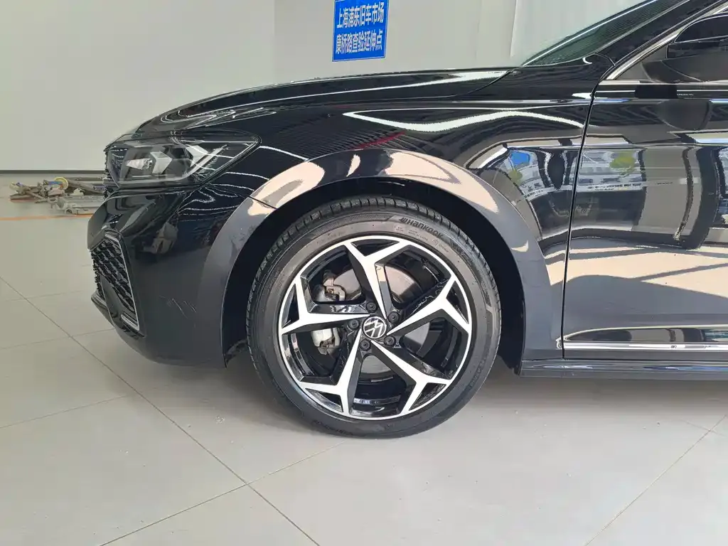 Volkswagen Passat — фото 5