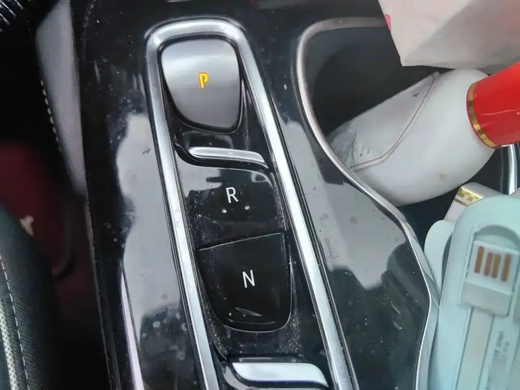 Buick Envision Plus — фото 8