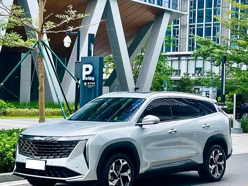 Geely Boyue L — фото 1