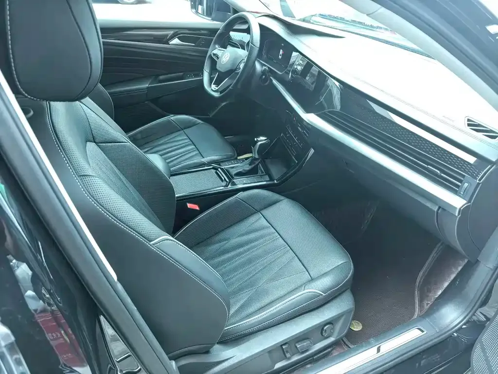 Volkswagen Passat — фото 5