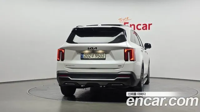 Kia Sorento — фото 3