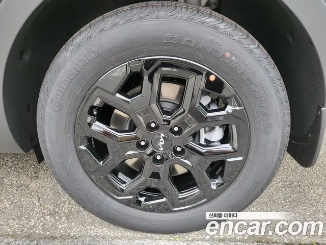 Kia Sorento — фото 6