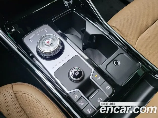 Kia Sorento — фото 4