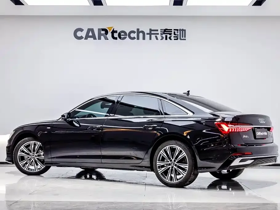 Audi A6L — фото 6