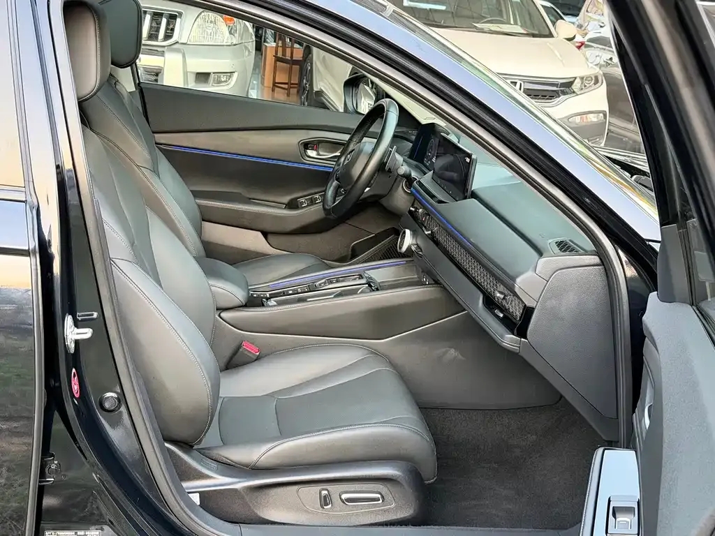 Honda Accord New Energy — фото 5