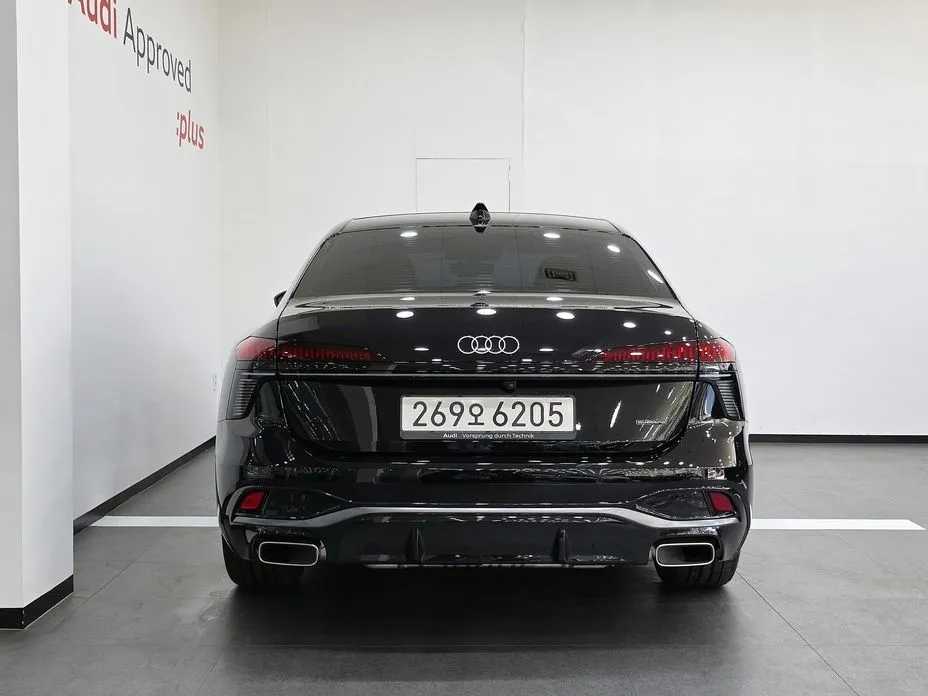 Audi A6 — фото 10