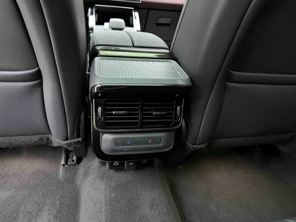 Land Rover Evoque — фото 2