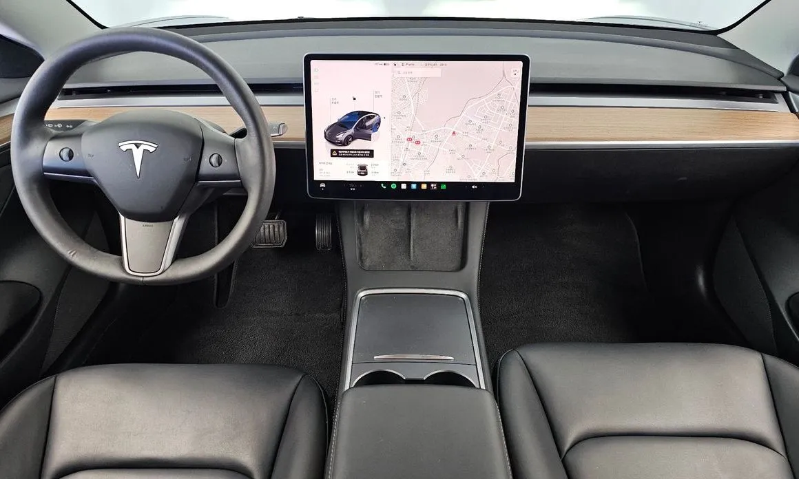 Tesla Model 3 — фото 4