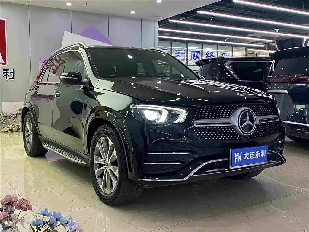 Mercedes-Benz GLE (Import) — фото 10