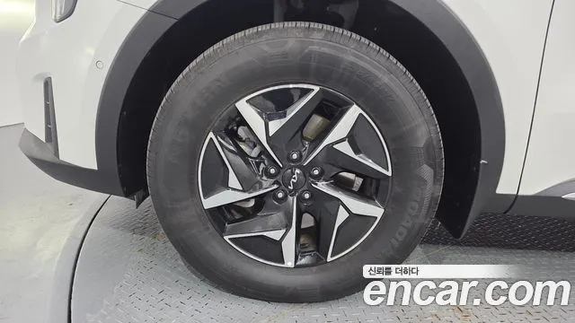Kia Sorento — фото 6