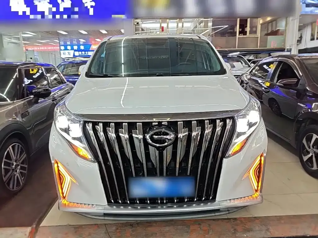 GAC Motor Trumpchi M8 — фото 6