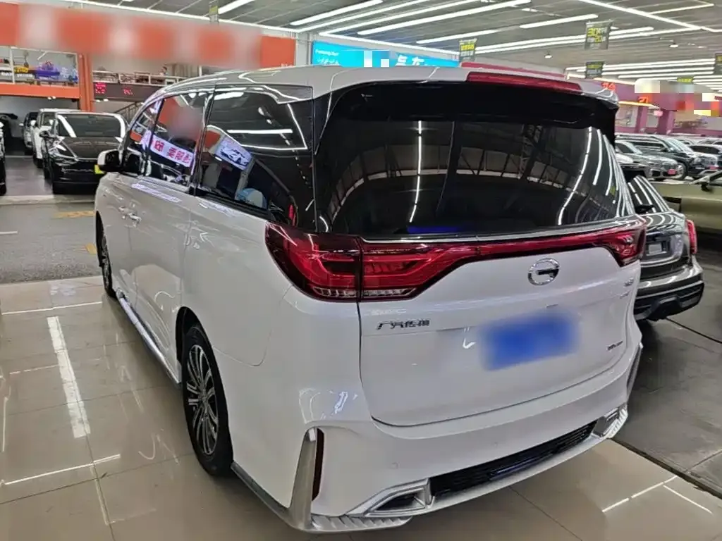 GAC Motor Trumpchi M8 — фото 7