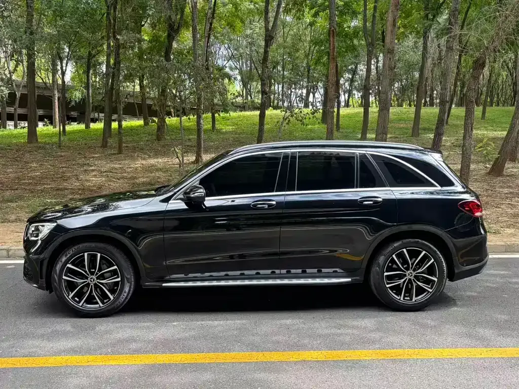 Mercedes-Benz GLC — фото 9