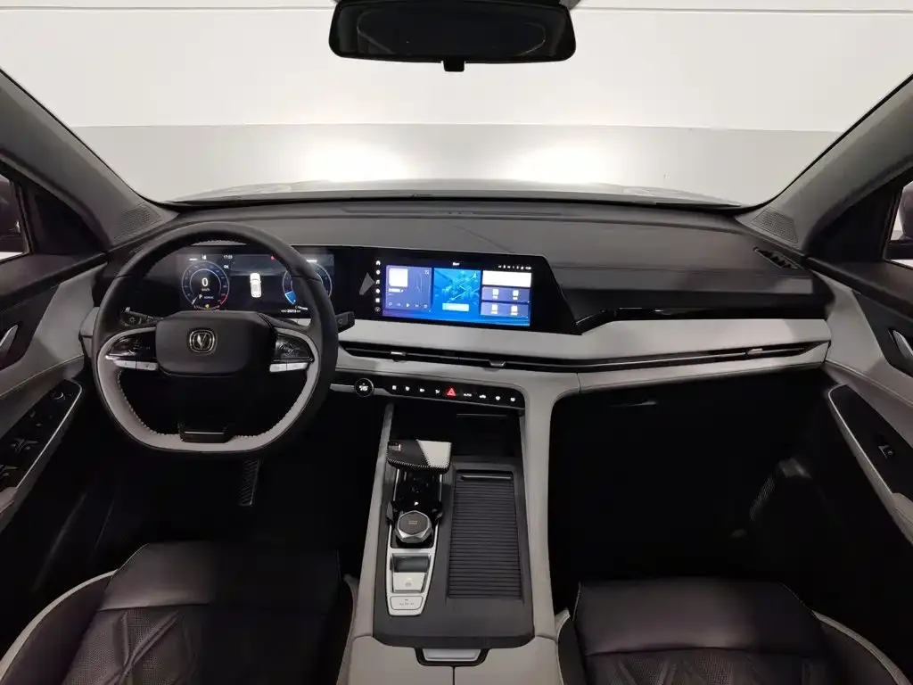 Changan CS75 PLUS — фото 6