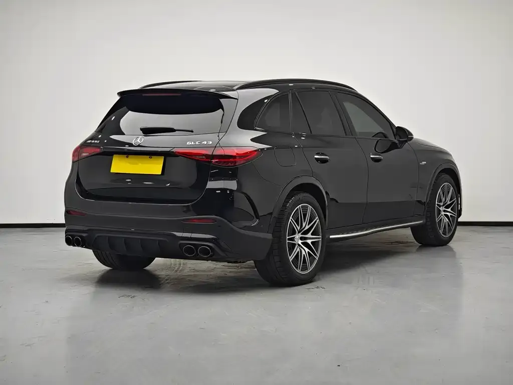 Mercedes-Benz GLC AMG — фото 7