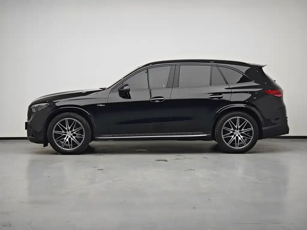 Mercedes-Benz GLC AMG — фото 8