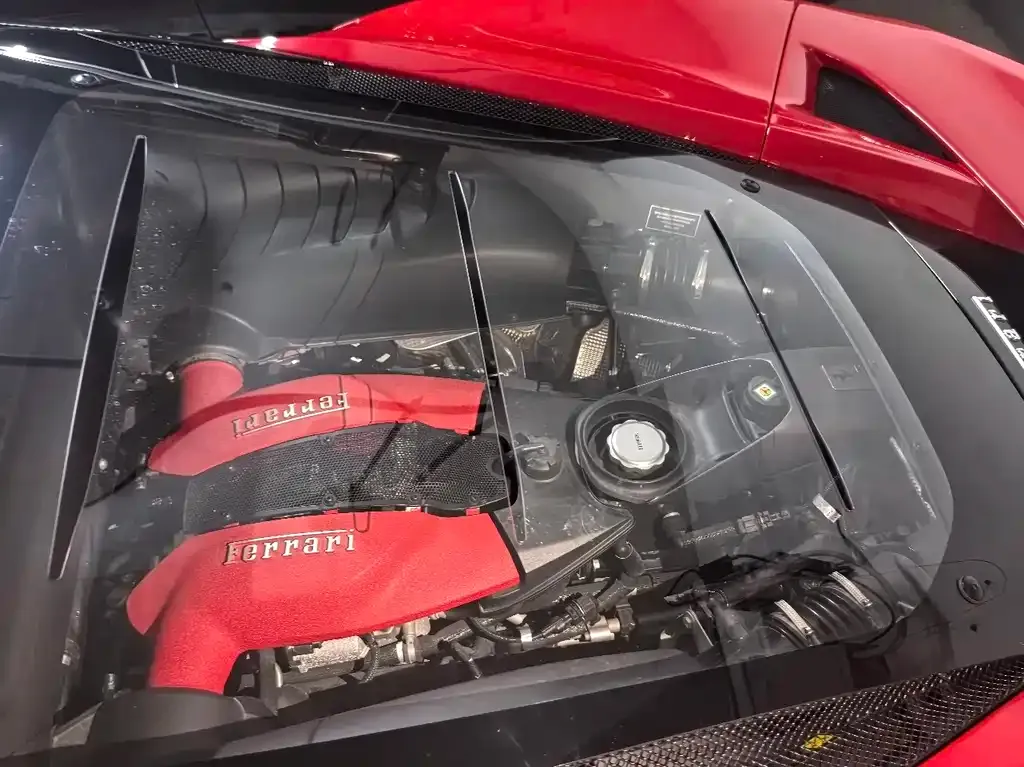 Ferrari F8 — фото 6