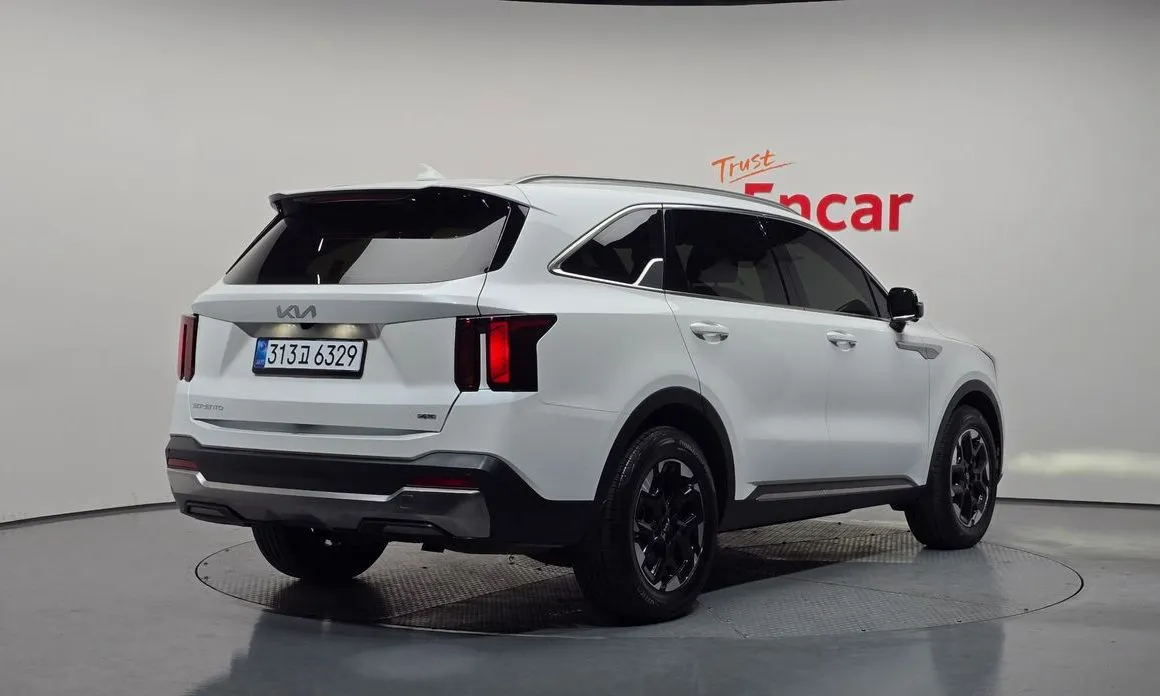 Kia Sorento — фото 3