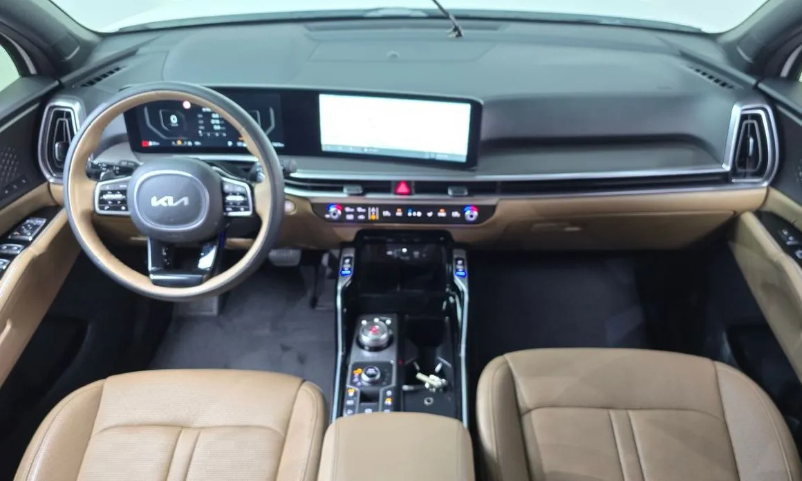Kia Sorento — фото 8